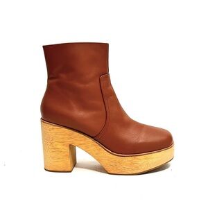 CHARLOTTE STONE | Brown leather wooden platform heeled clog ankle boot